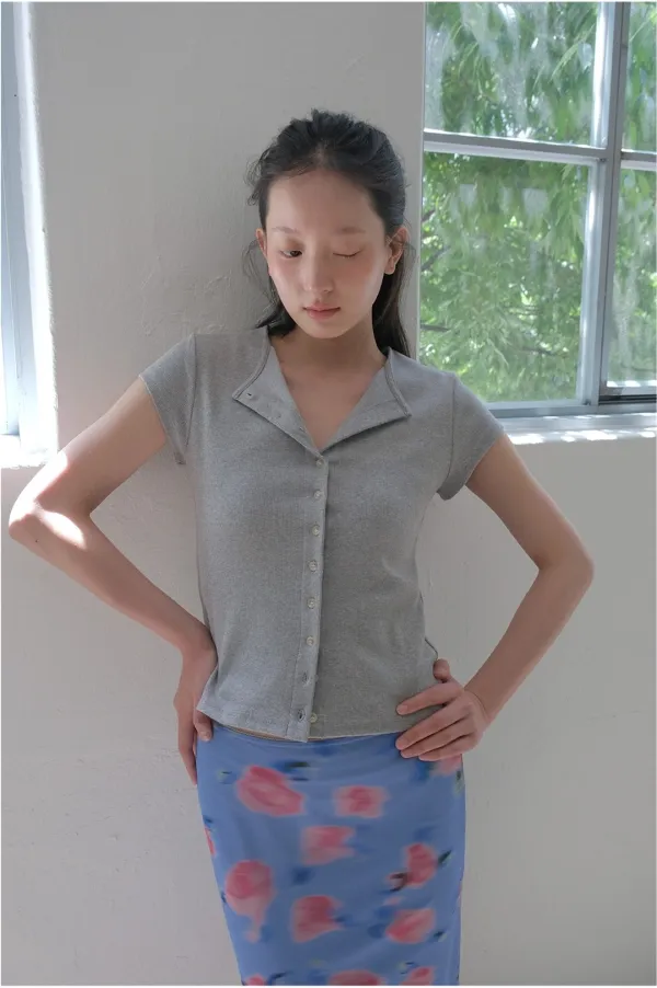 BUTTON HALF T-SHIRT - GRAY