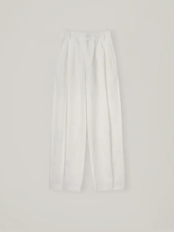 Roah cotton tuck pants - White