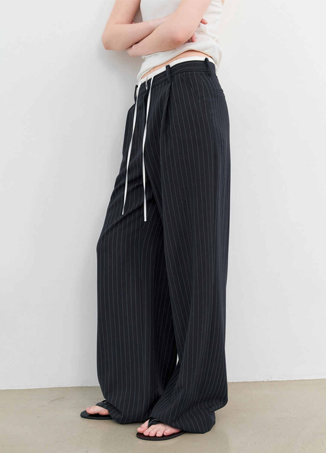 아뜰리에 나인 (Z-PT-5643)MIA DOUBLE WAIST STRIPE PANTS 상품 이미지 1