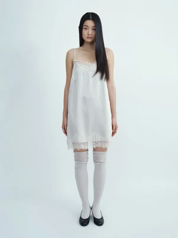 Crease Lace Midi Dress [Beige]