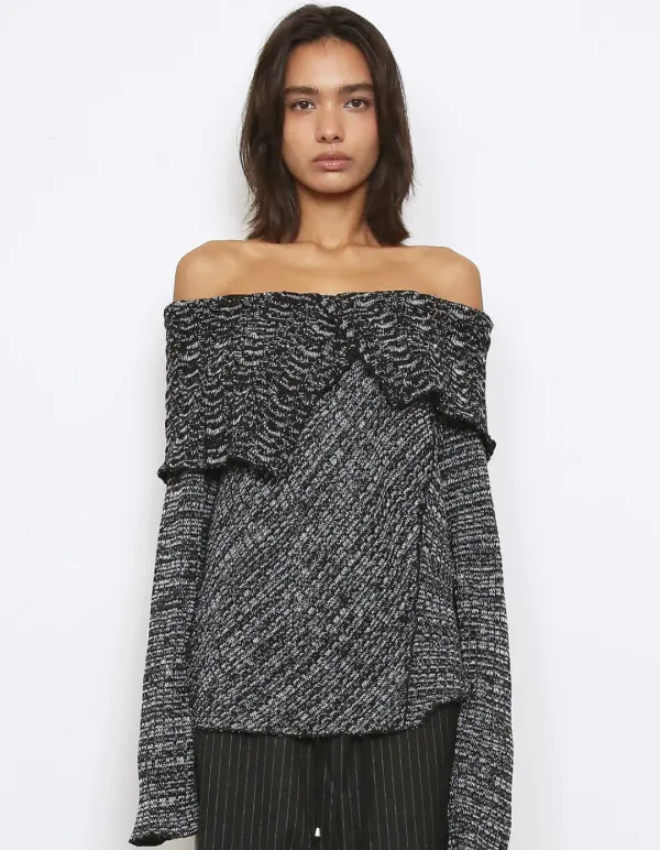 CHUNKY CABLE OFF-SHOULDER SWEATER, BLACK