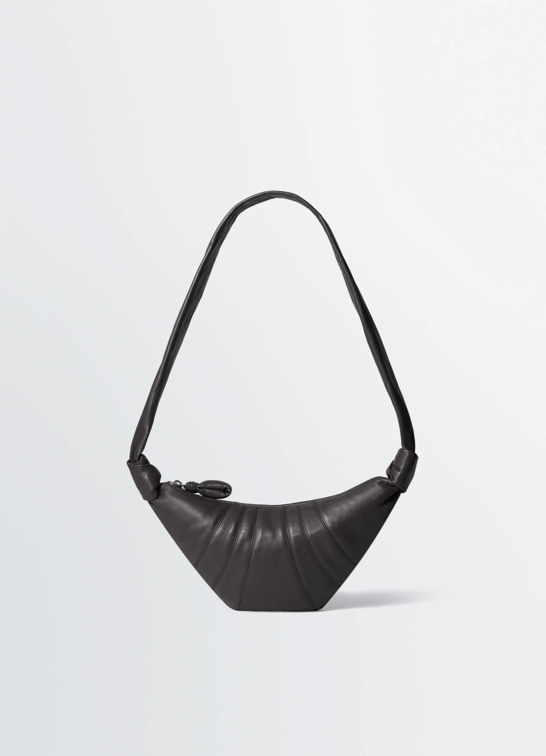 르메르 SMALL CROISSANT BAG IN LEATHER 상품 이미지 1