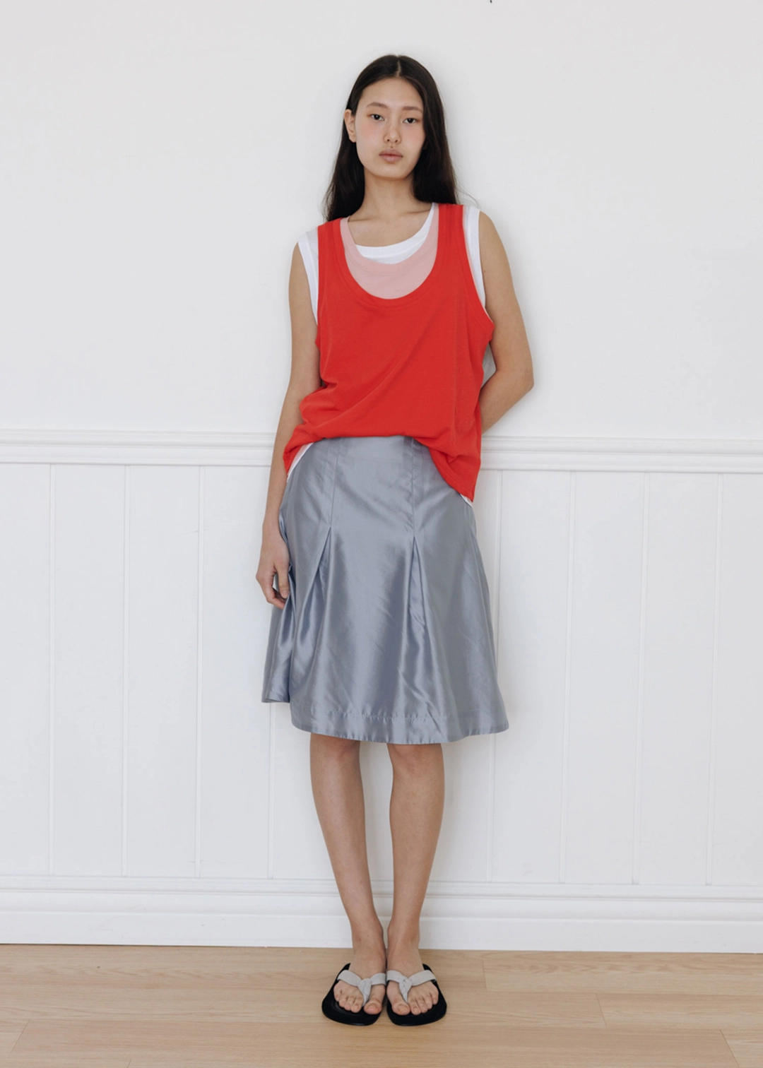 더라이 Satin Midi Skirt(Silver) 상품 이미지 2