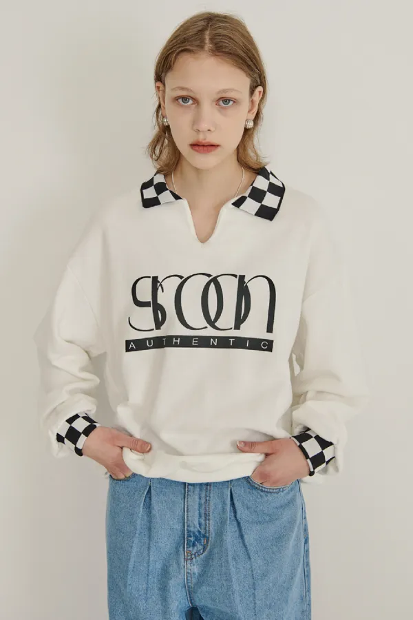 Authentic Logo Sweatshirt (White)