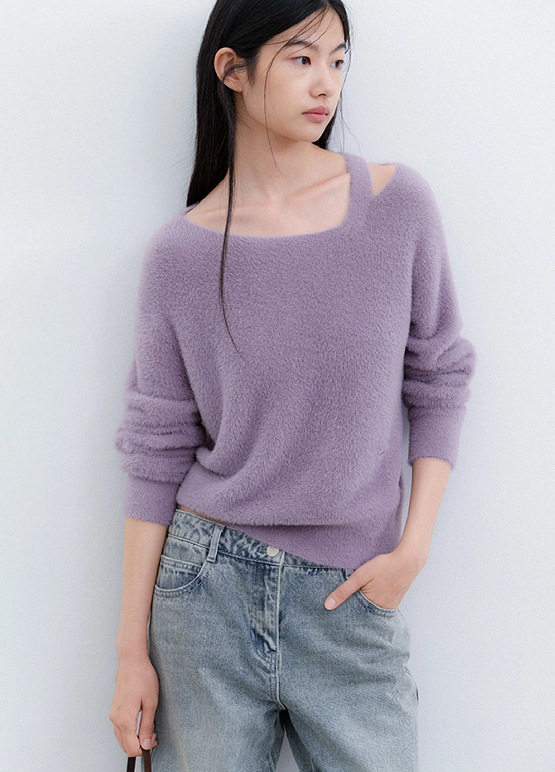 아뜰리에 나인 (T-7322)FAKE ANGORA CUT OUT KNIT 상품 이미지 2