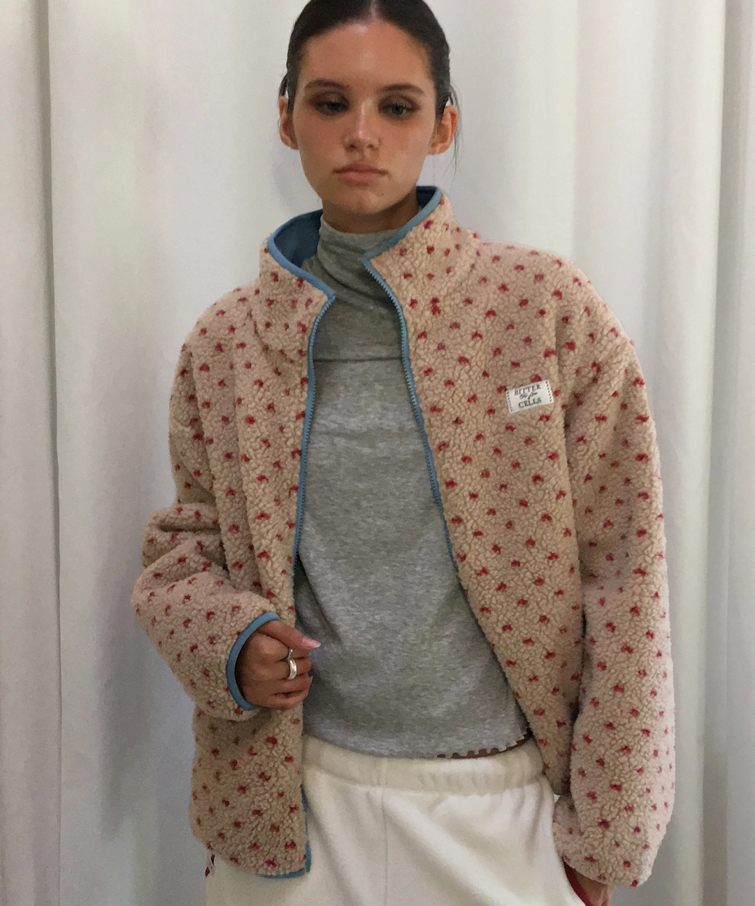 비터셀즈 Reversible Mellow Fleece Jacket-Beige 상품 이미지 2