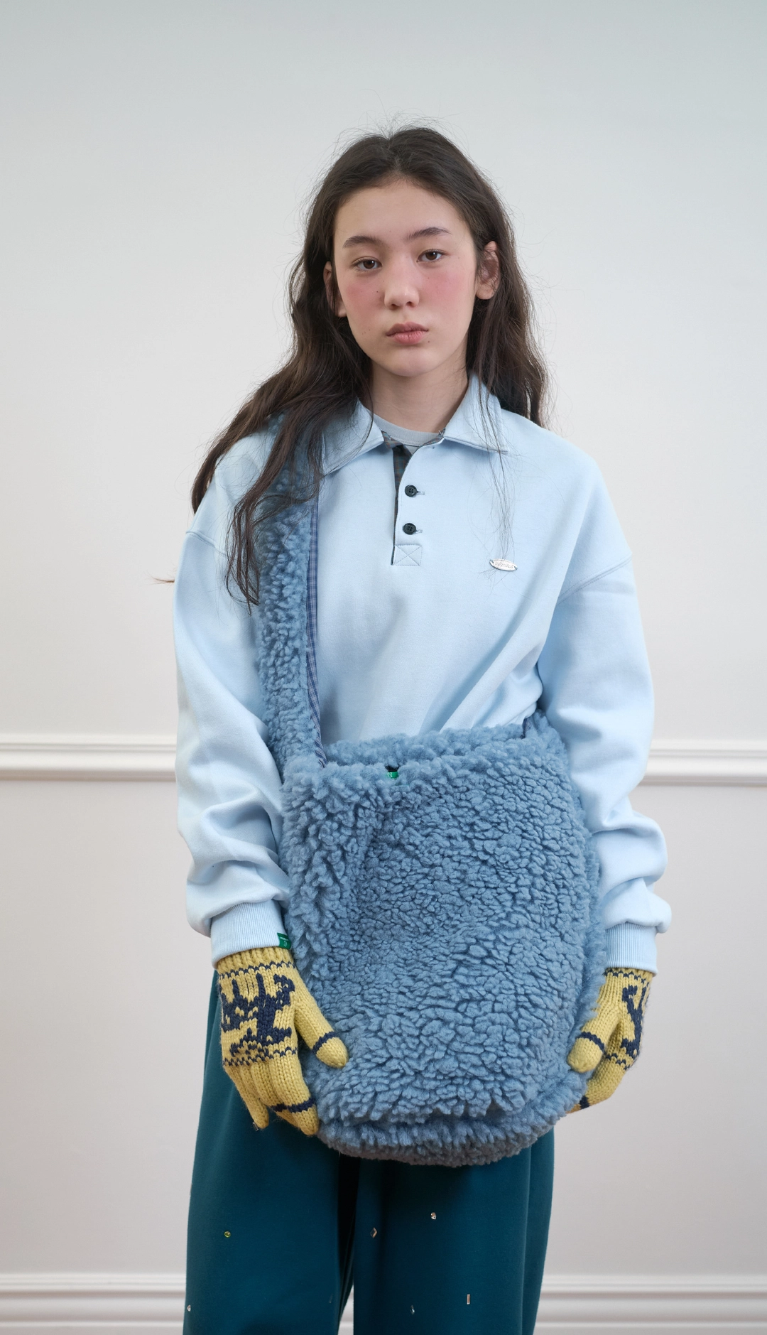 노컨텐츠 295. Fluffy Cross Bag _ Blue 상품 이미지 2
