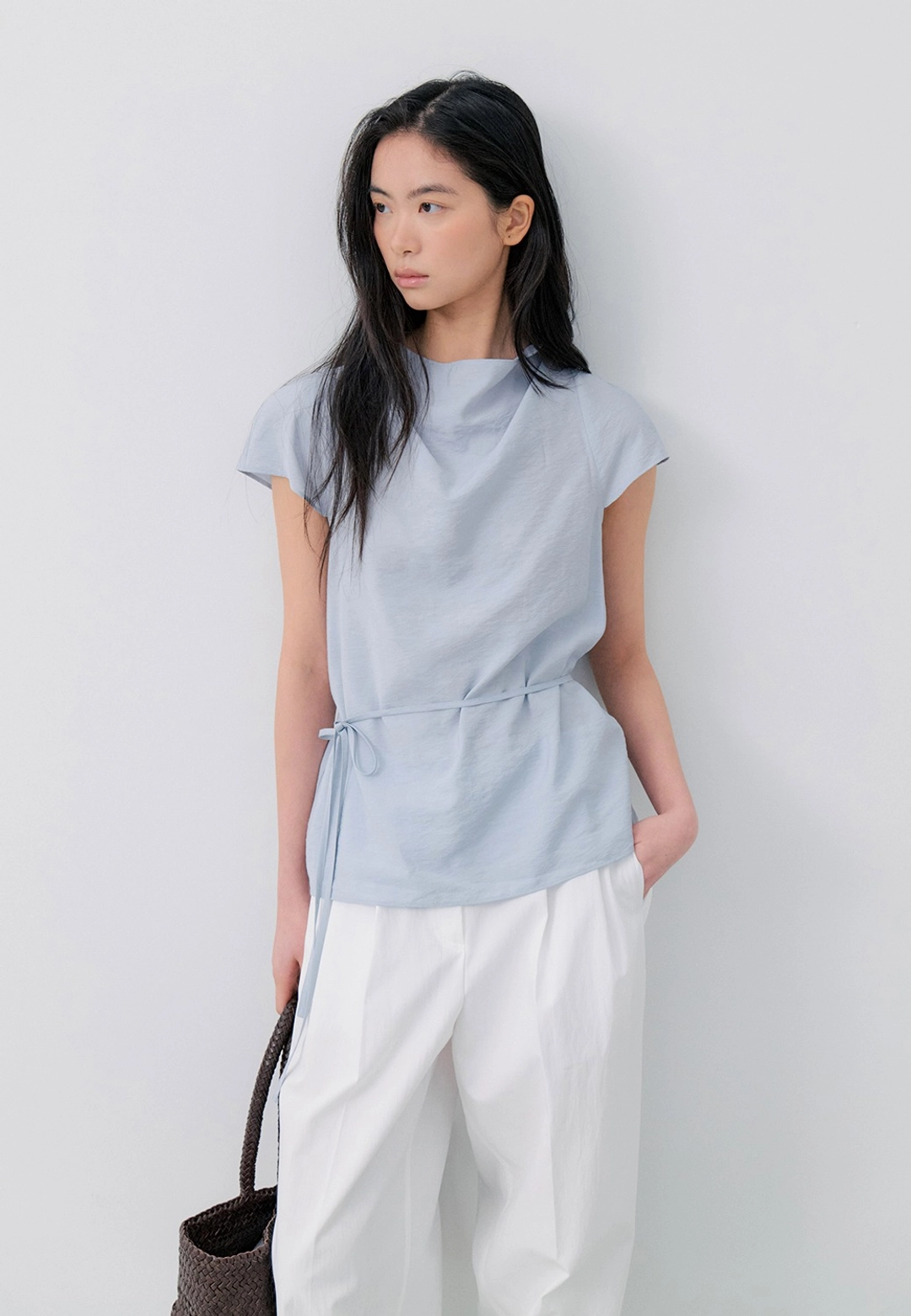 노티아 DRAPE CAP SLEEVE BLOUSE - LIGHT BLUE 상품 이미지 1