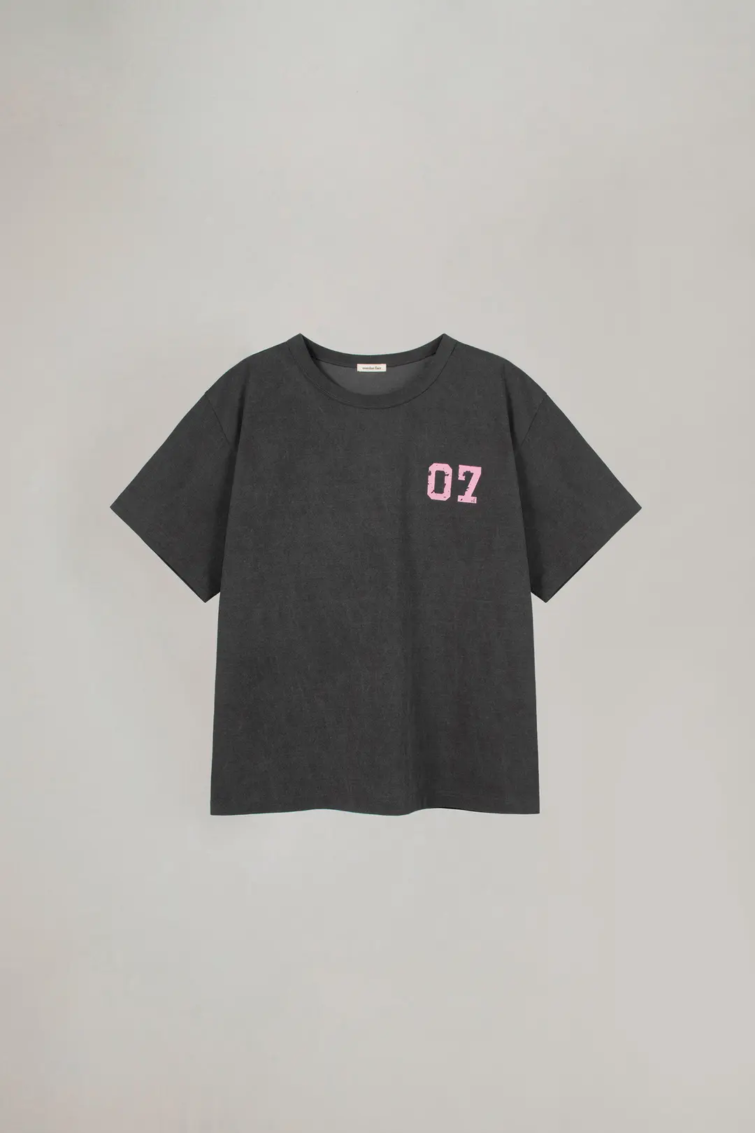 오버듀플레어 VINTAGE LETTER PIGMENT T-SHIRT_CHARCOAL 상품 이미지 3