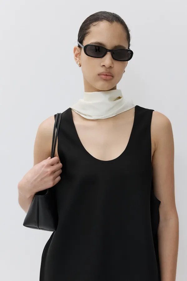 Aargo sleeveless BL