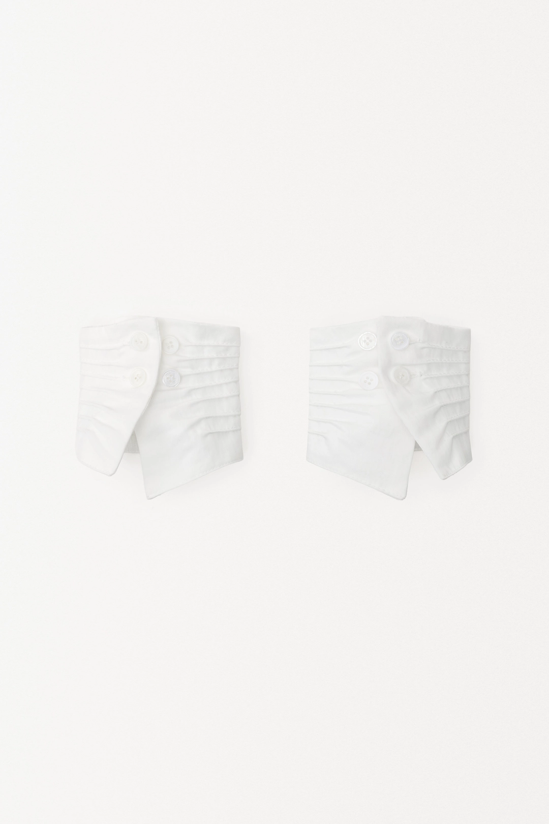 더일마 Fanfan Reversible Cuffs white, black 상품 이미지 1