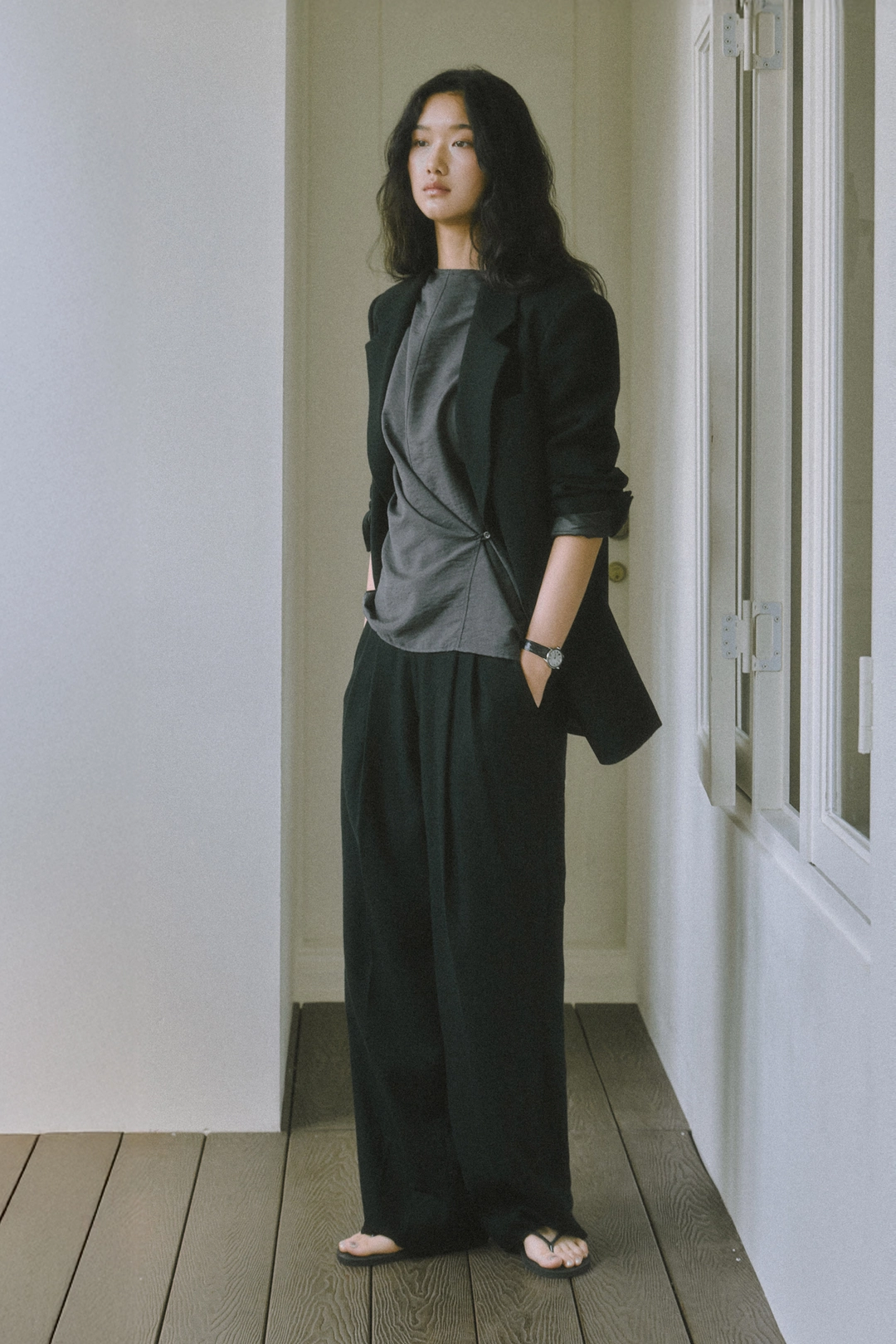 세이지먼트 PEYDEN WOOL PINTUCK SLACKS_BLACK 상품 이미지 2