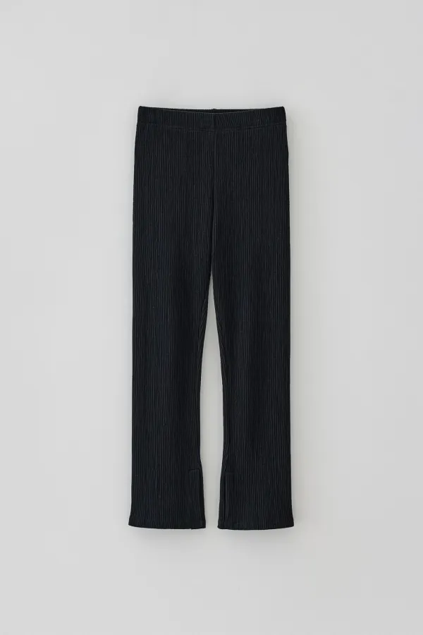 T/T Slit flared pants (black)