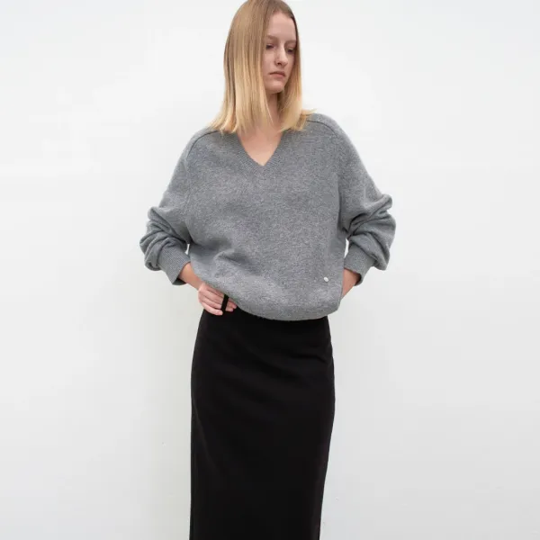 (T-7151)ESSENTIAL V-NECK OVERFIT KNIT