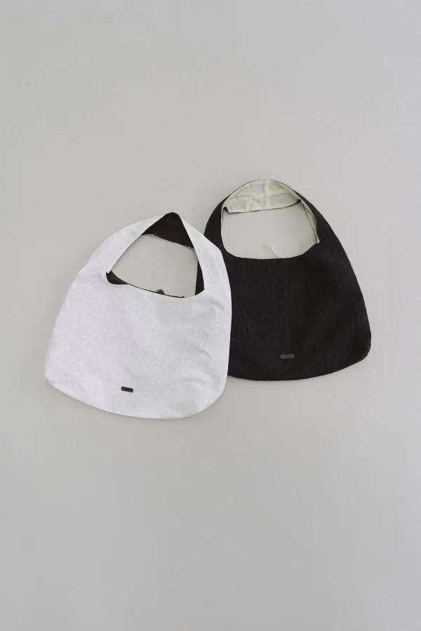 Camilla reversible hobo bag (black)