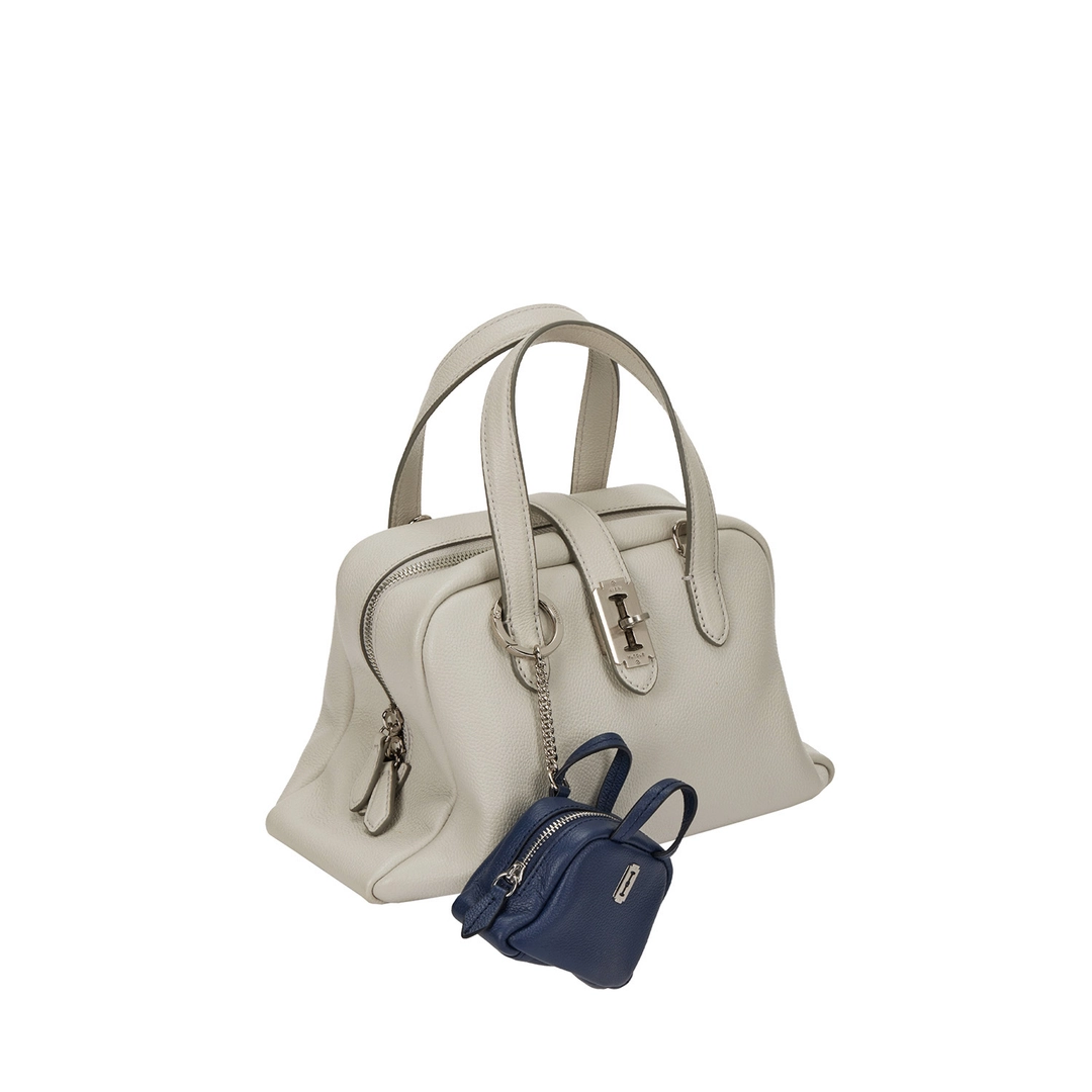 분크 Toque Tote Mini Pouch Charm (토크 토트 미니 파우치 참) Midnight Navy 상품 이미지 2