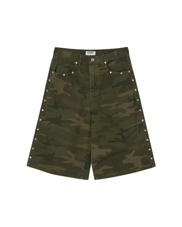 STUD SHORTS [CAMO]