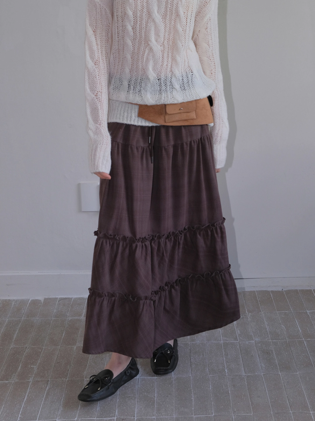 에트몽 Check Tiered Long Skirt, Brown 상품 이미지 2