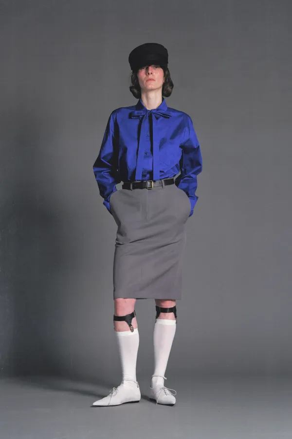 PF26 GRAY STRUCTURED PANEL SKIRT