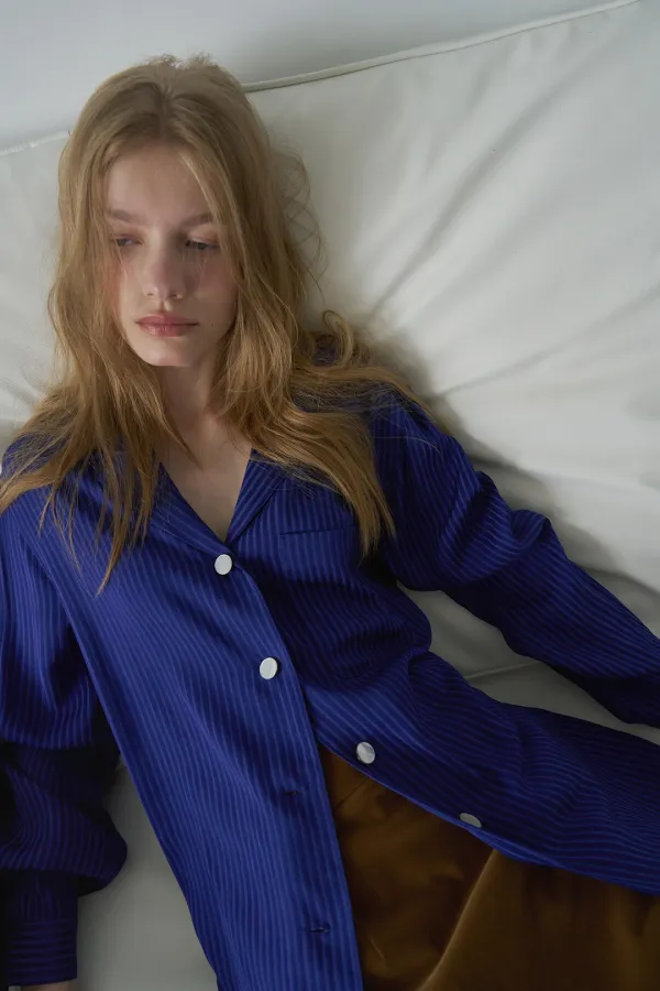 SMOOTH TAILORED SILKY BLOUSE_ROYAL BLUE