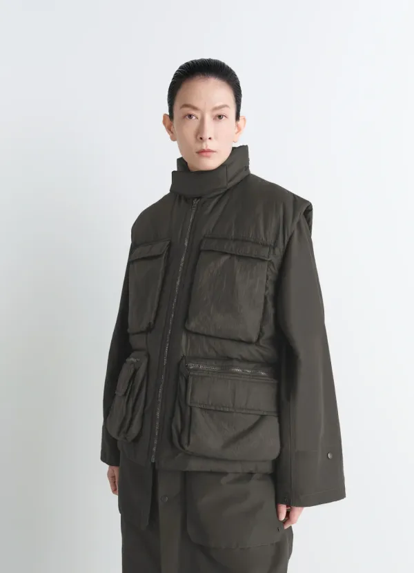 WADDED GILET WITH POCKETS IN LIGHT NYLON