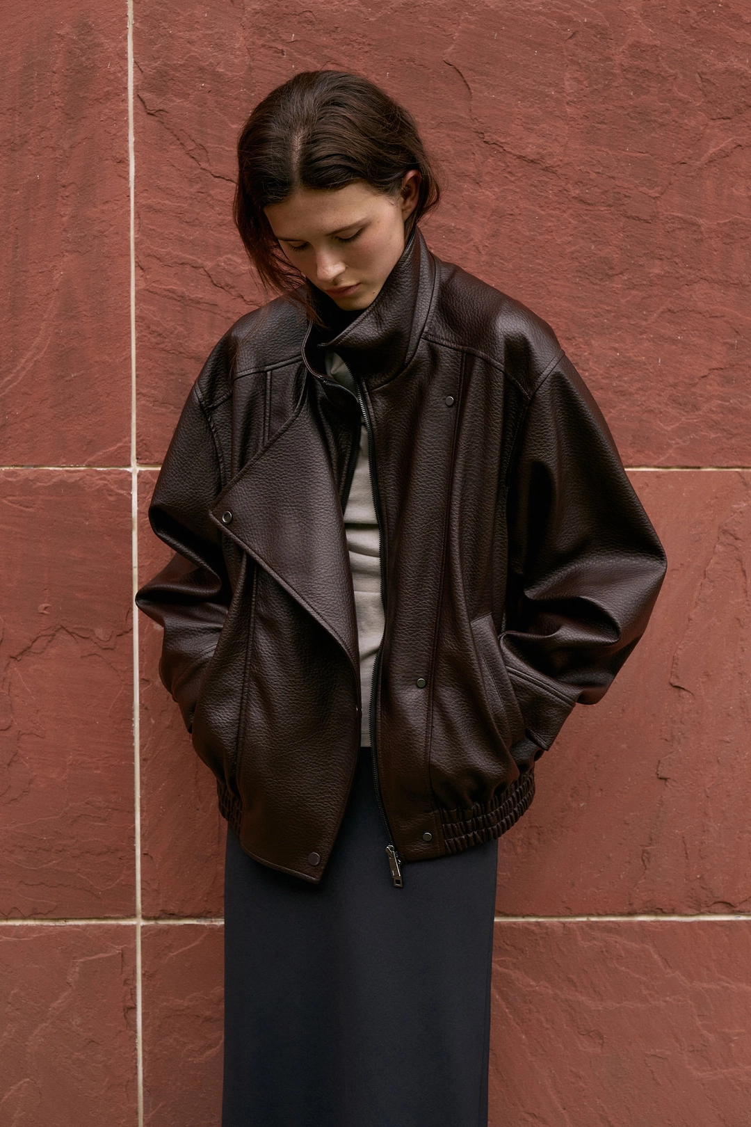 라메레이 Leather Funnel Neck Jacket[LMBFAUJK122]-Chocolate brown 상품 이미지 1
