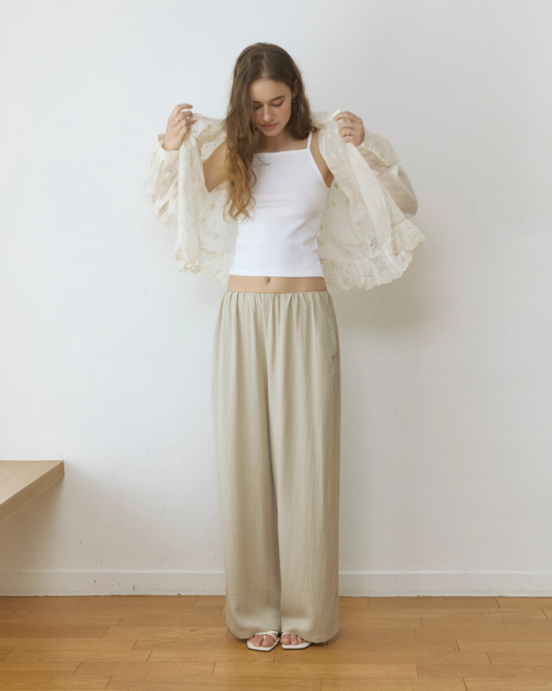 어다울 Linen hidden banding wide pants - natural 상품 이미지 3