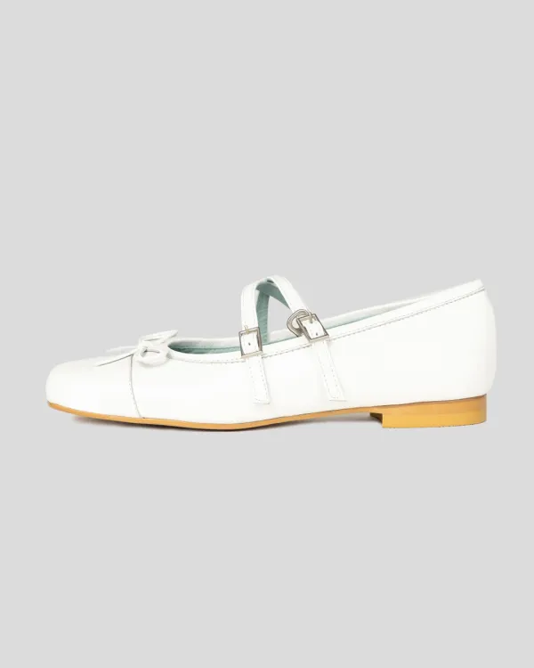 Jude Maryjane, White
