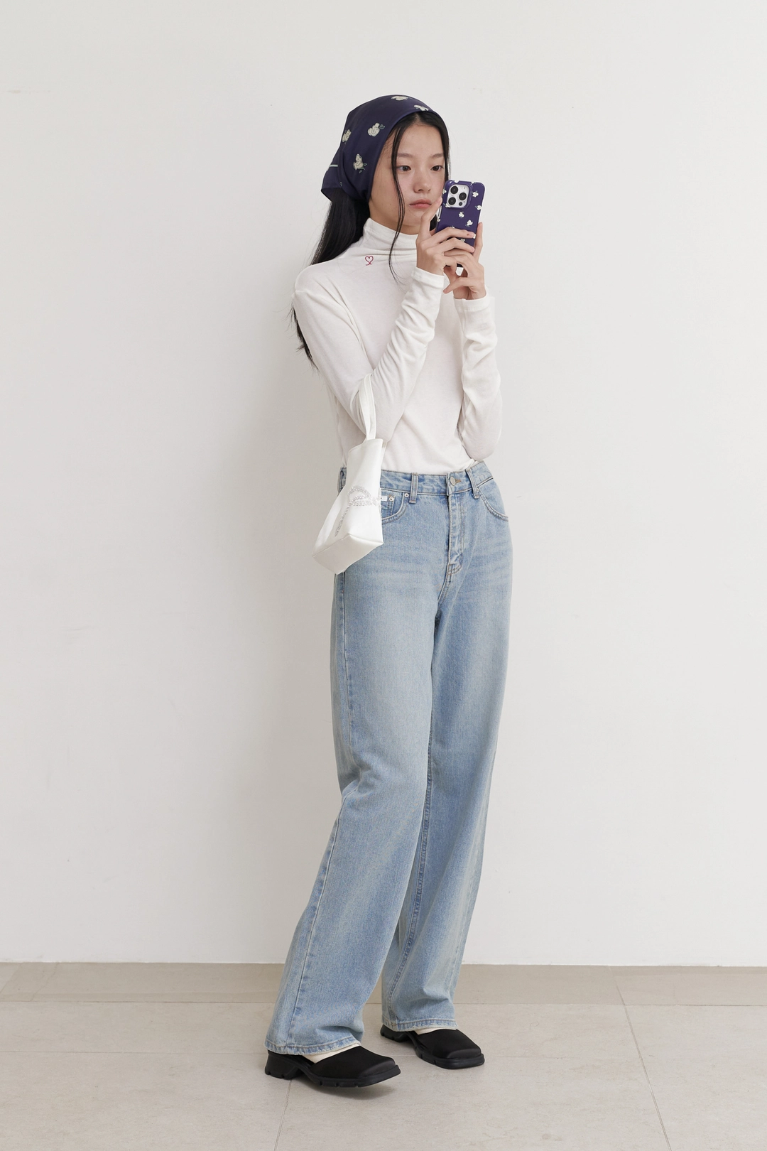 순수 Puff Flower Case (Ink Navy) 상품 이미지 3