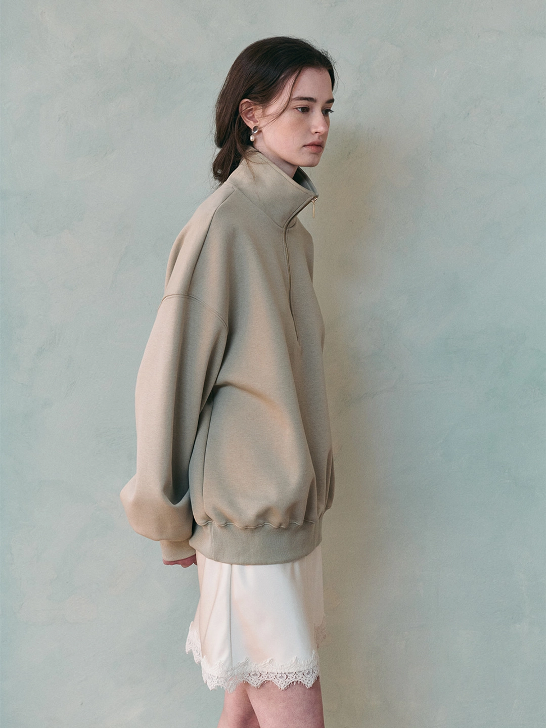 르니나 BELLY highneck half zip-up sweatshirt_khaki 상품 이미지 2