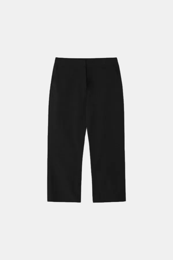 Relaxed Crop Pants in Black