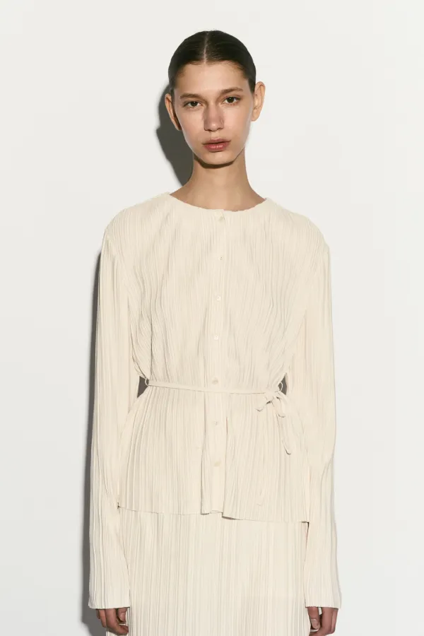 PLEATED TIE WAIST BLOUSE