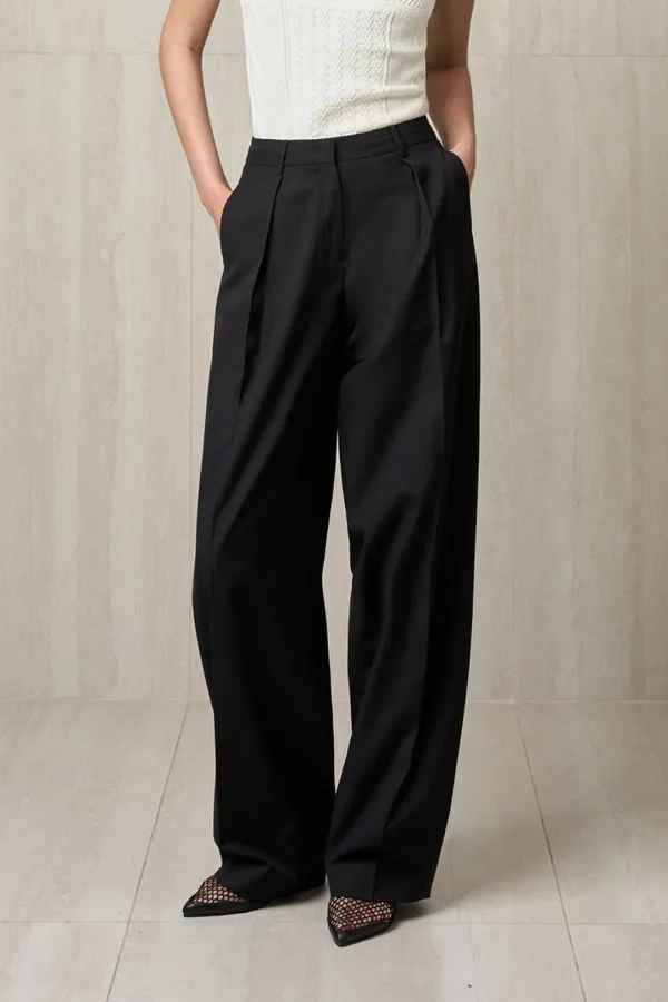 PINTUCKED BALLOON TROUSERS BLACK