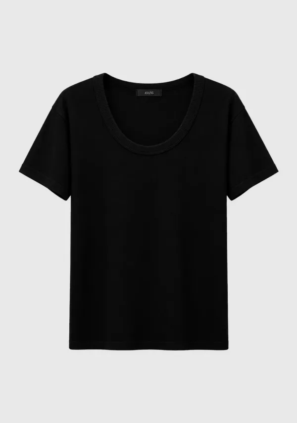 Clean U-neck T-shirt (2colors)
