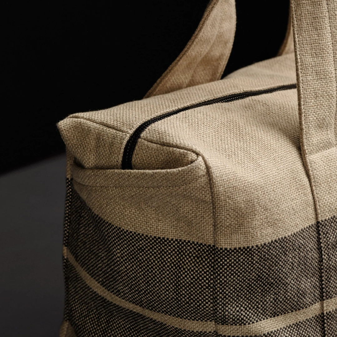 제임스펄스 Montecito Striped Linen Weekend Bag - Beige/Black 상품 이미지 3