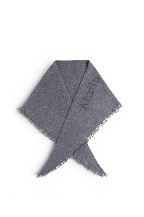 FUZZY TRIANGLE FRINGE MUFFLER IN GREY