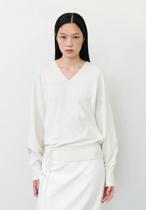 WHOLEGARMENT V NECK KNIT - IVORY