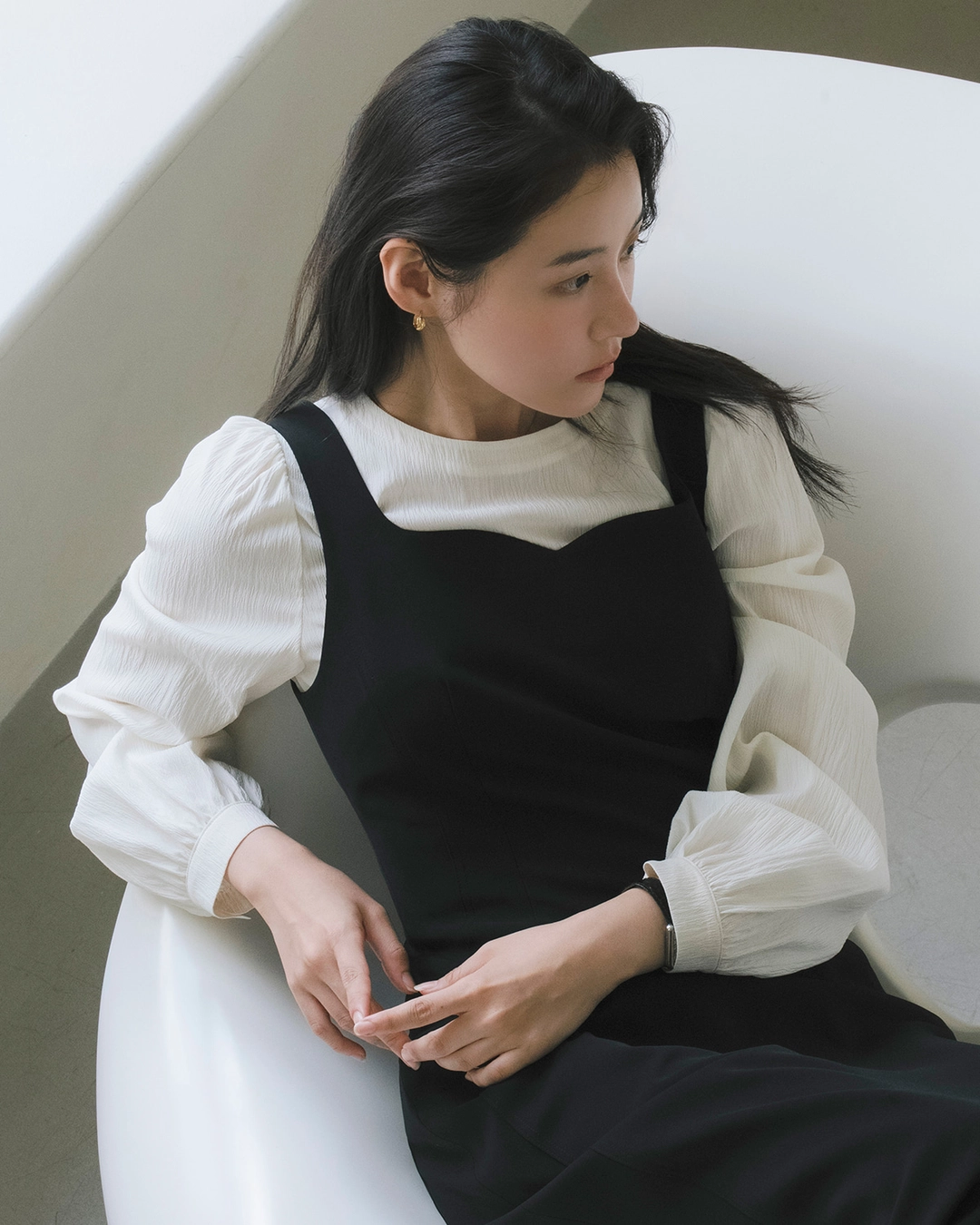 메비 엔느 블라우스 상품 이미지 2