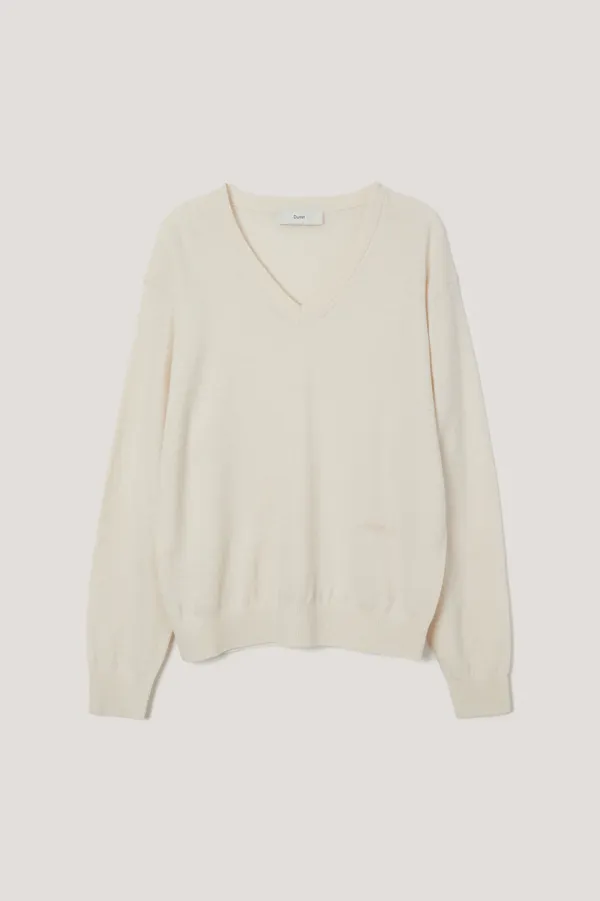 UNISEX SOFT V-NECK SWEATER IVORY_UDSW6A108IV