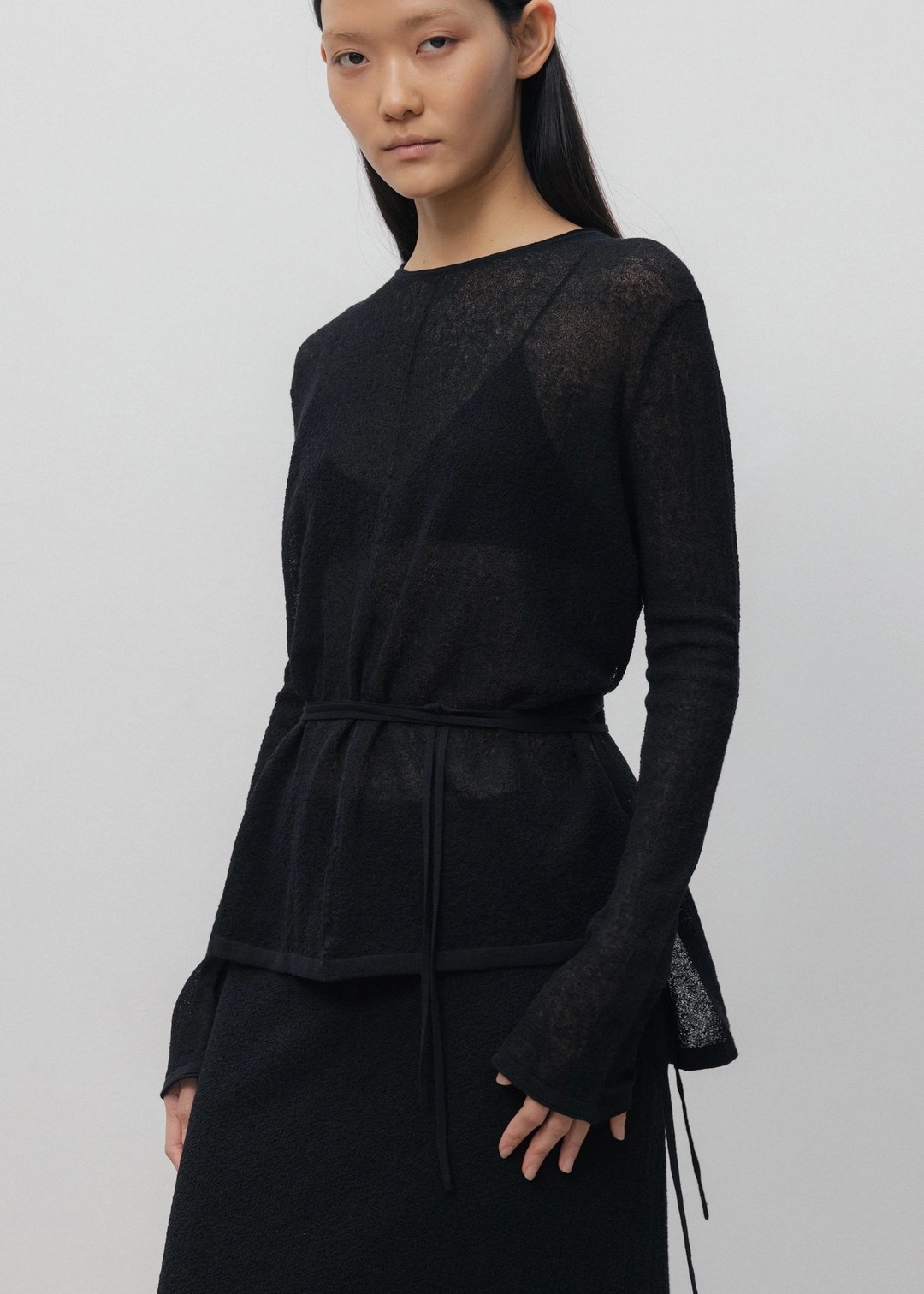 우마뭉 Crinkled linen crewneck pullover_Black 상품 이미지 2