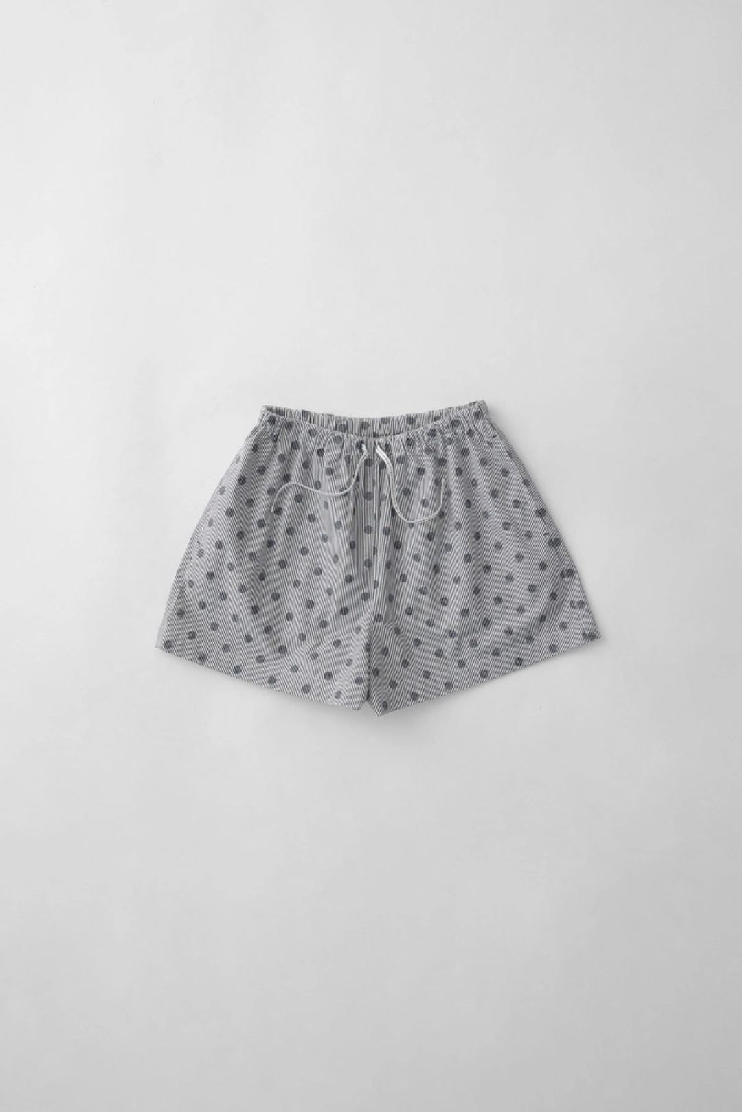 dot shorts