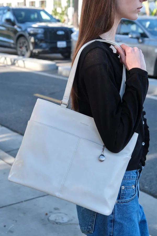 [김가을 PICK] Pocket Toast Shoulder Bag - Cream