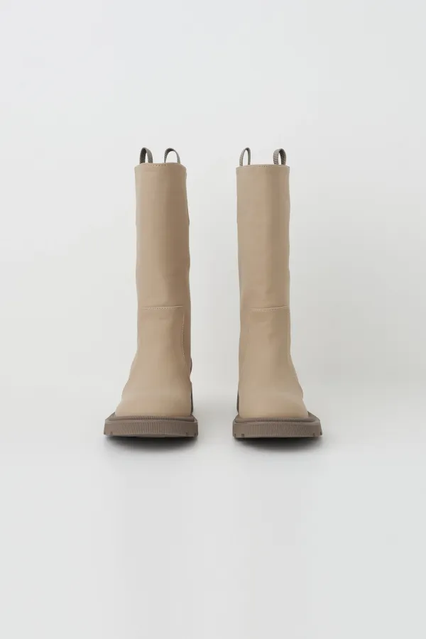 arch rain boots (beige)