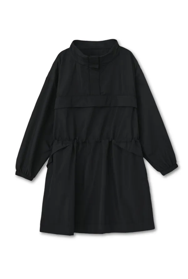 CINCHED ANORAK MIDI DRESS (BLACK)