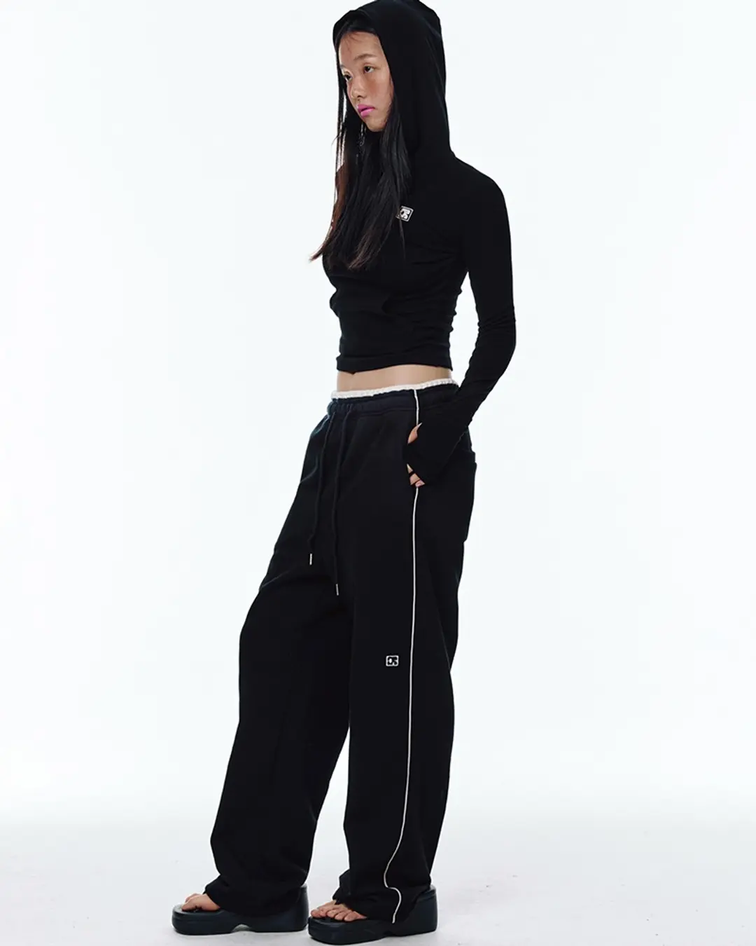센토르 SIDE LINE WIDE SWEATPANTS_BLACK 상품 이미지 2