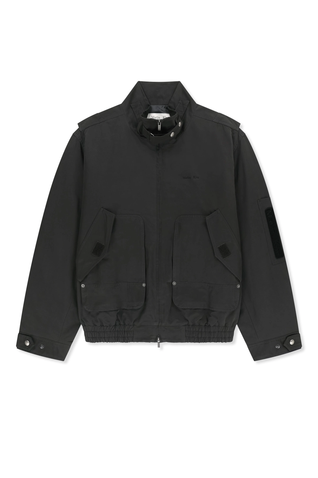 마뗑킴 BUCKLE HIGH NECK UTILITY JUMPER IN CHARCOAL 상품 이미지 1