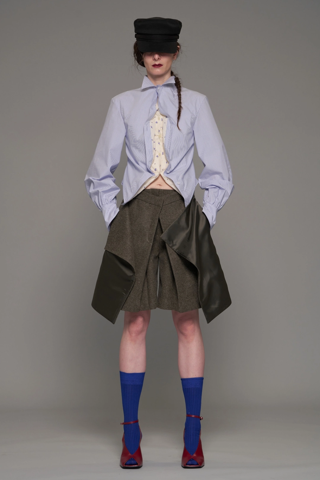 푸쉬버튼 FW26 BLUE STRIPE PATTERN DRAPED LAYER SHIRT 상품 이미지 1