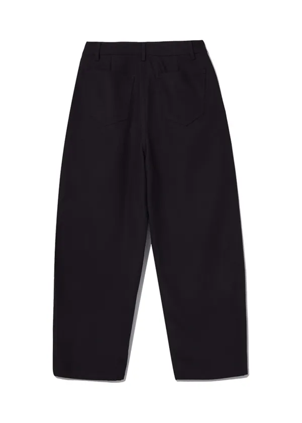 BASICO CURVED PANTS [WHITE, BLACK]