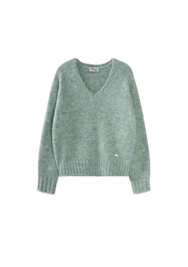 Mused Fluffy V-neck Pullover - Mint