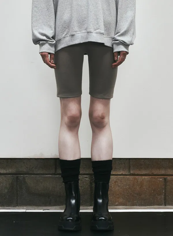 [니브] Minimal Stretchy Biker Shorts (Khaki)